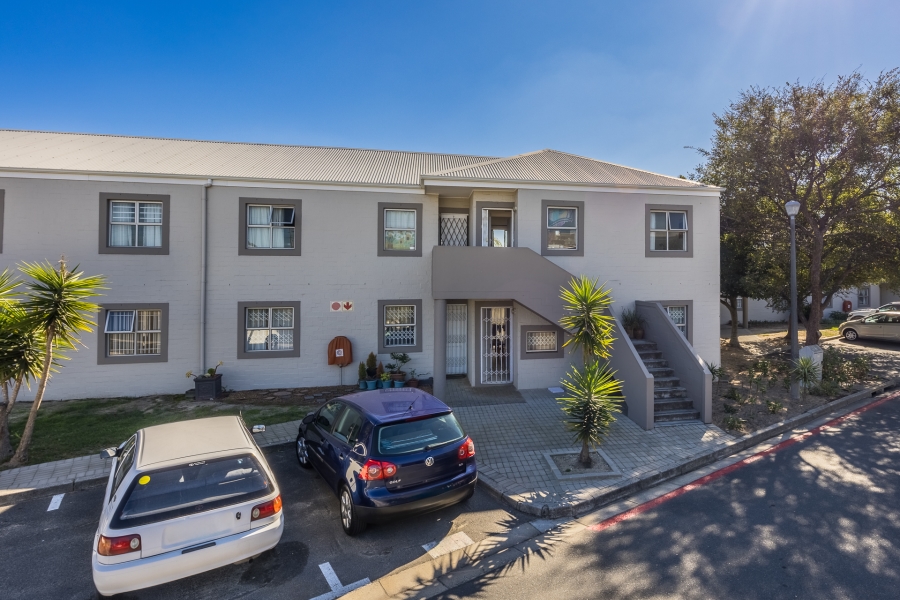 2 Bedroom Property for Sale in Sonstraal Heights Western Cape